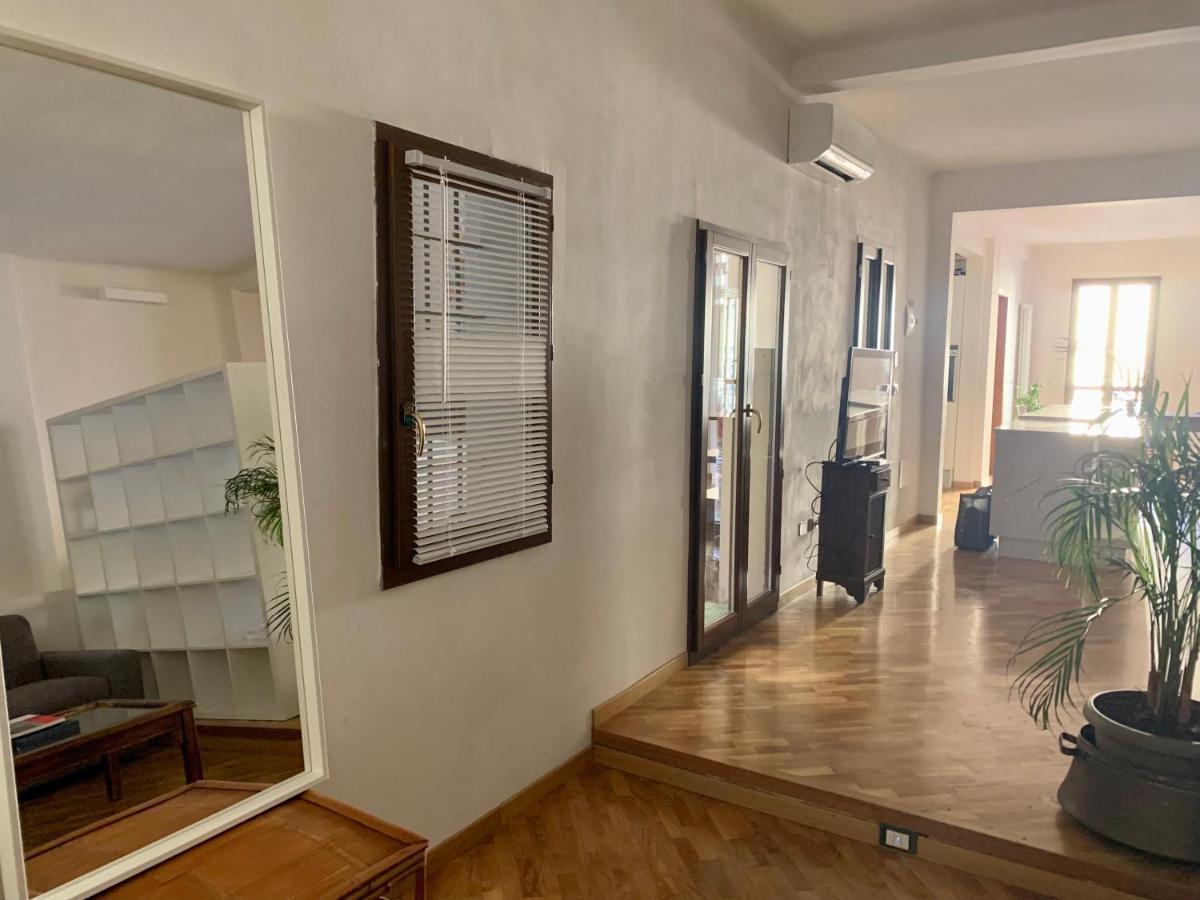 Loft Del Pratello Apartman Bologna Kültér fotó