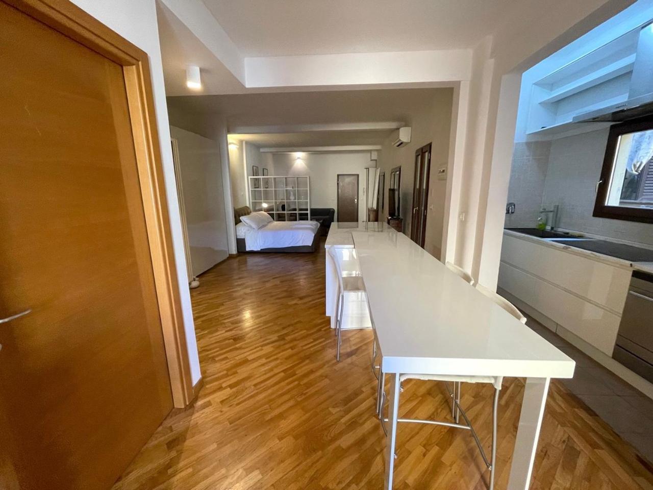 Loft Del Pratello Apartman Bologna Kültér fotó